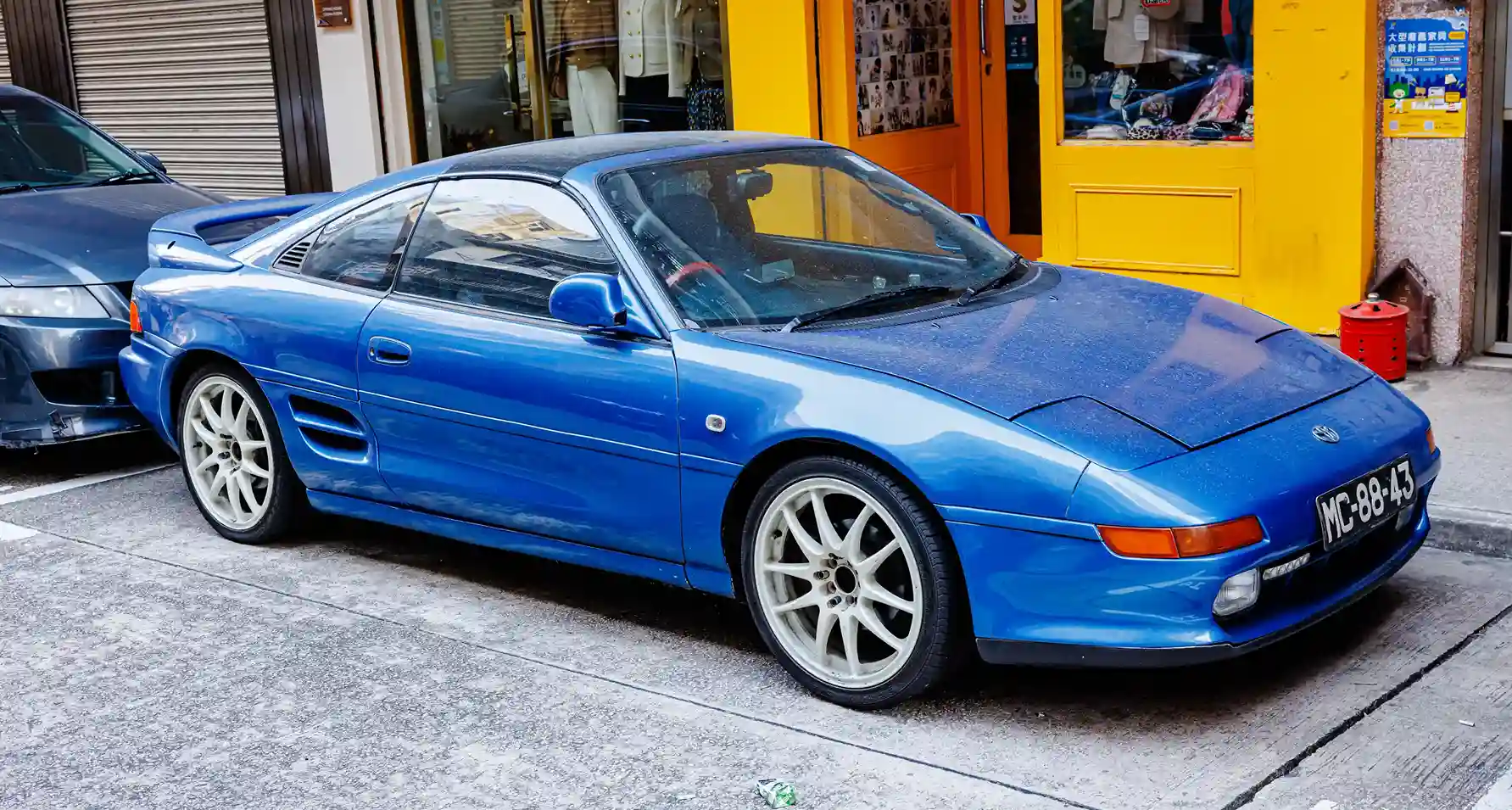 Mid-engine Toyota MR2 sports car, sleek and vintage design