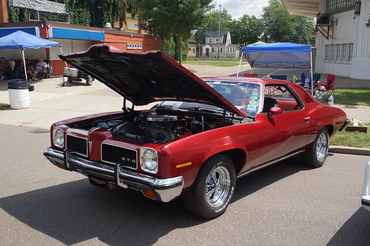 12 Muscle Cars That Changed the Game Forever