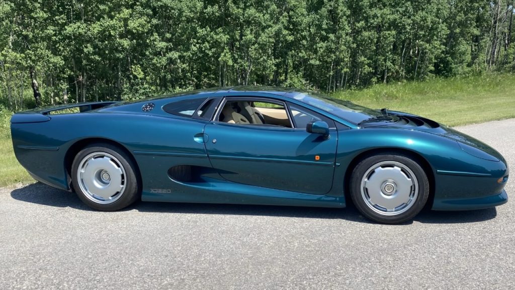 1994 Jaguar XJ220