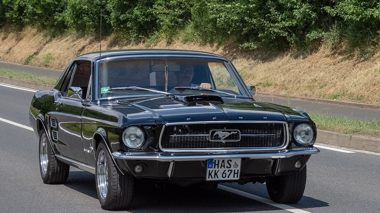 10 Muscle Cars That Are Easy to Maintain