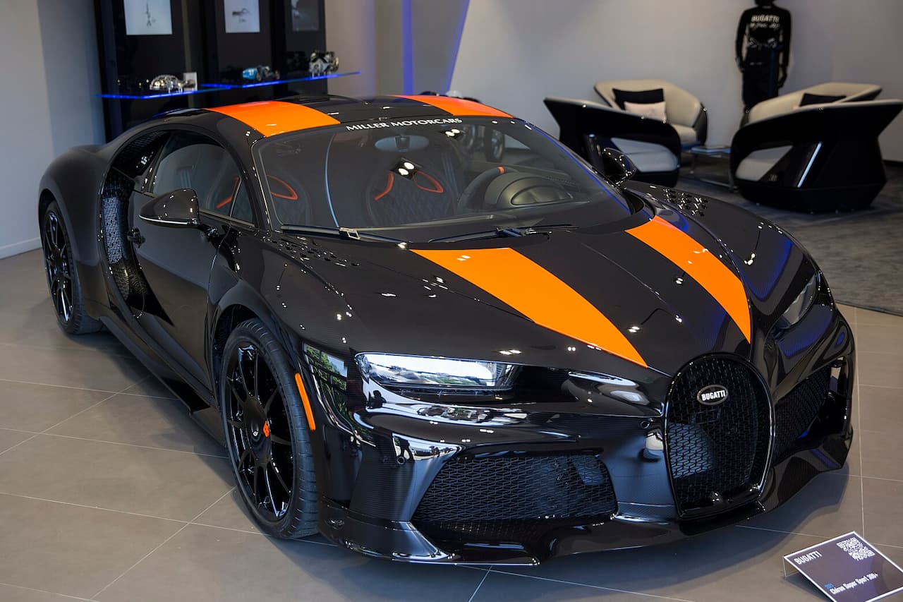 15 Ridiculously Fast Supercars We’d Love To Drive