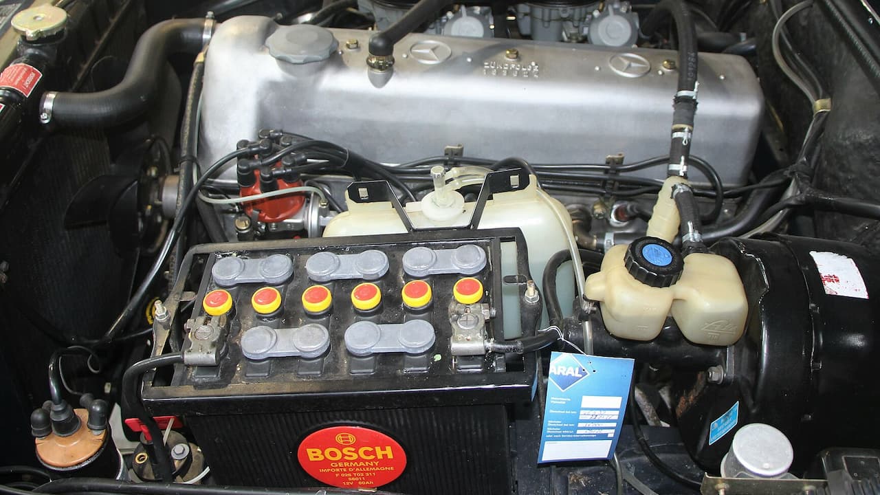 20 Dangerous Car Maintenance Mistakes