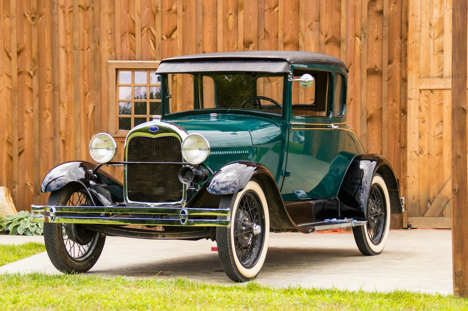 20 Cars That Defined American Culture