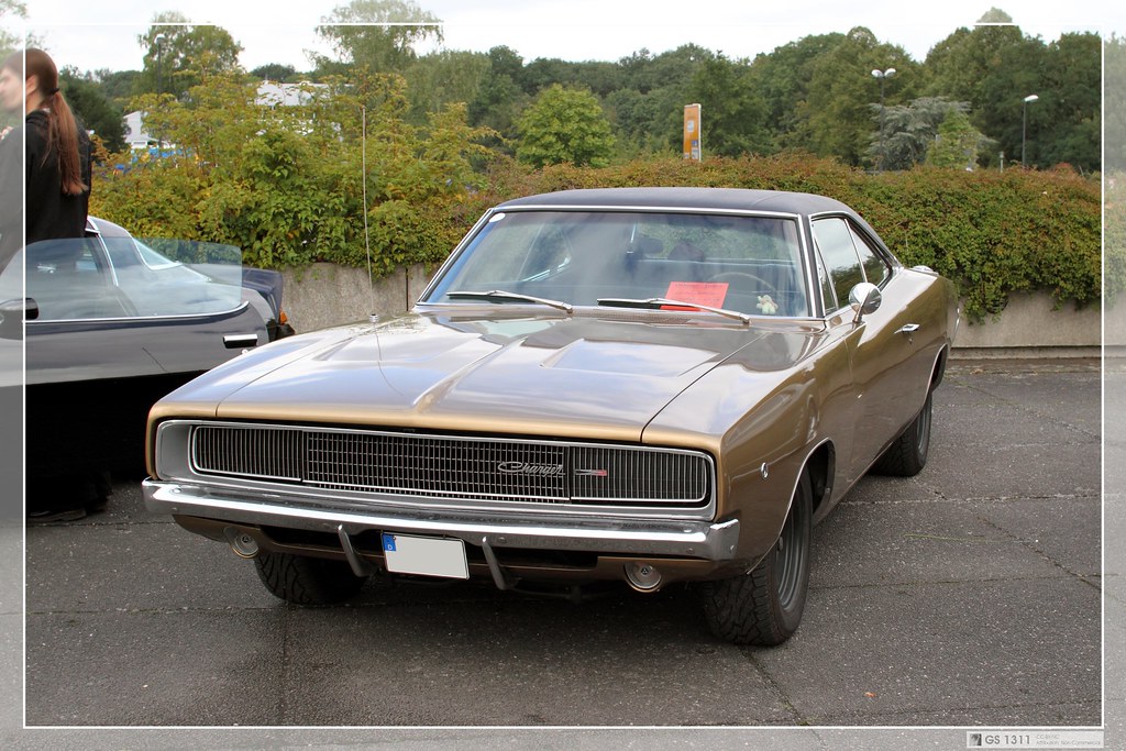 6 Boomer Cars That Still Dominate Every Car Show