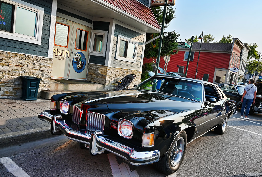 7 Muscle Cars Everyone Wanted—Until They Drove One