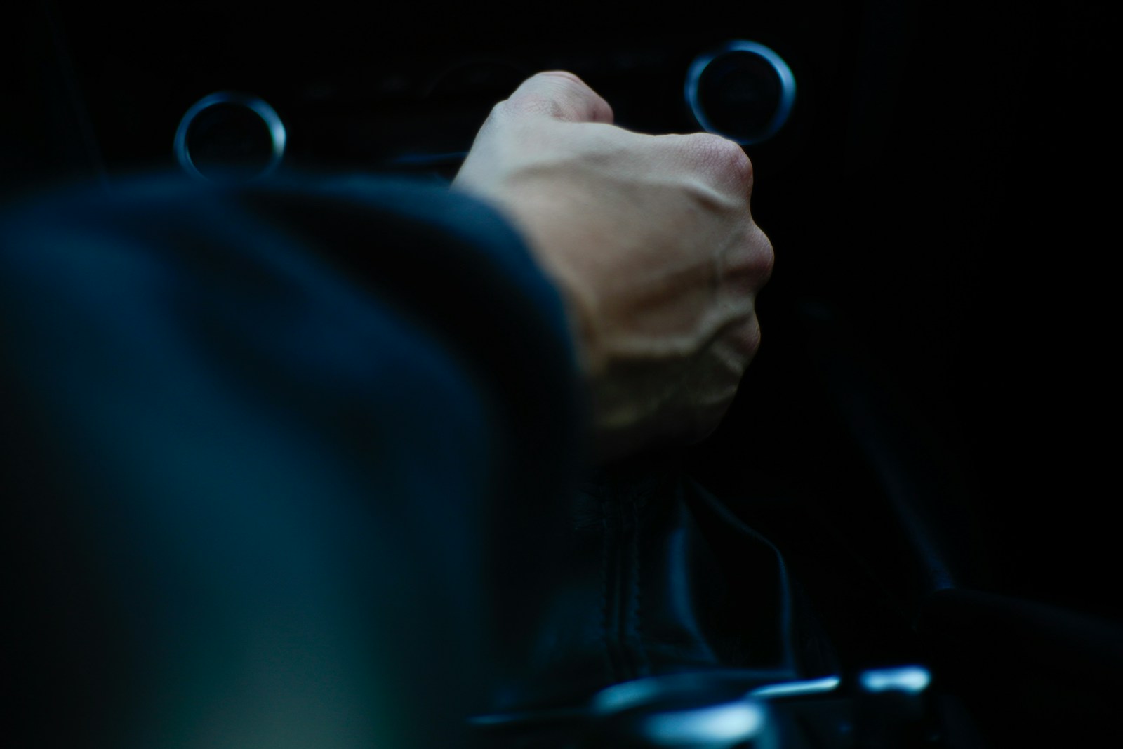 Why Manual Cars Teach Responsibility