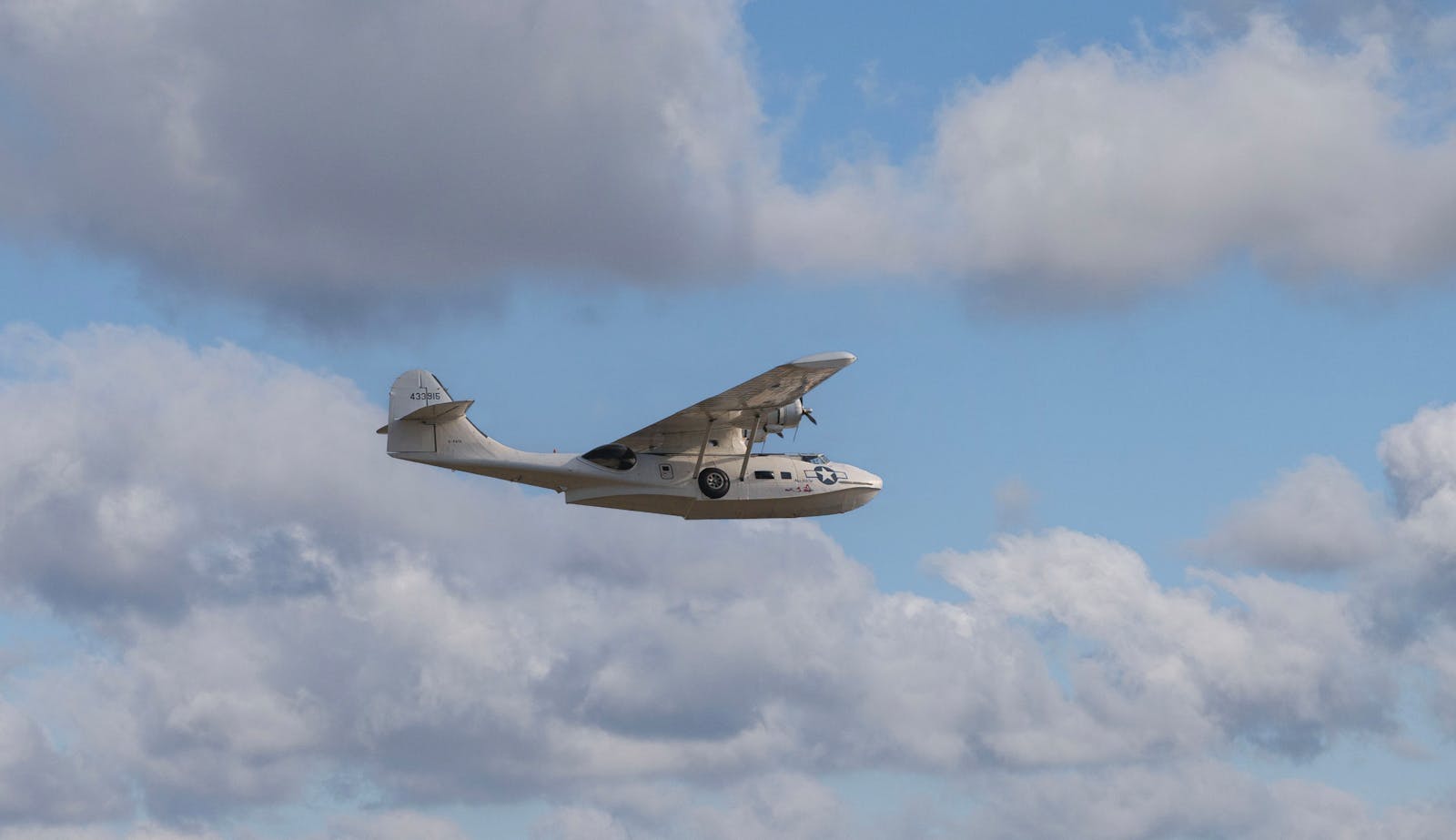 7 Civilian Aircraft Known for Their Remarkable Safety Records