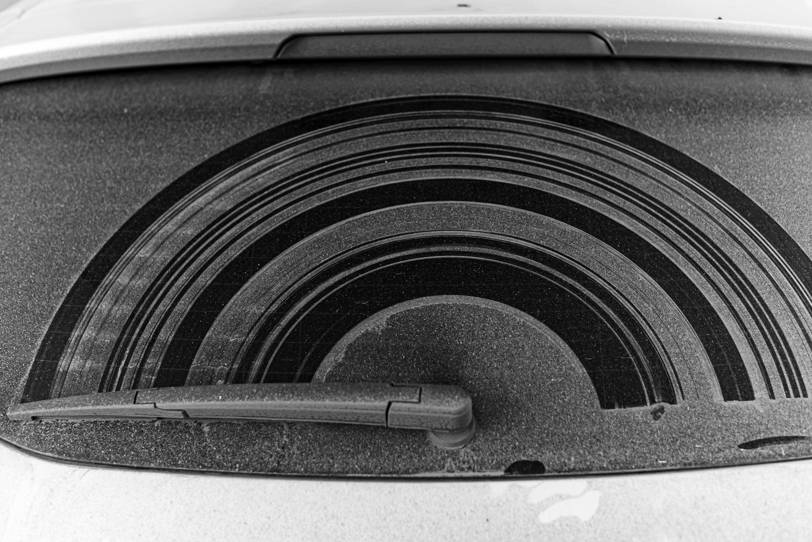 6 Wiper Blade Brands That Leave Streaks and Disappointment