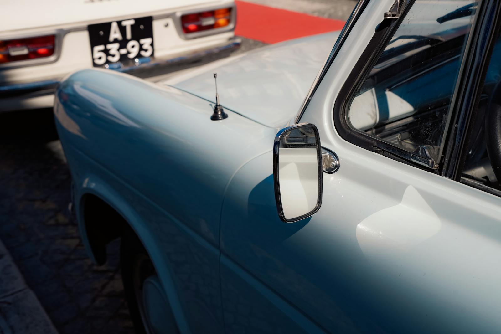 7 Classic Cars That Are a Total Waste of Money