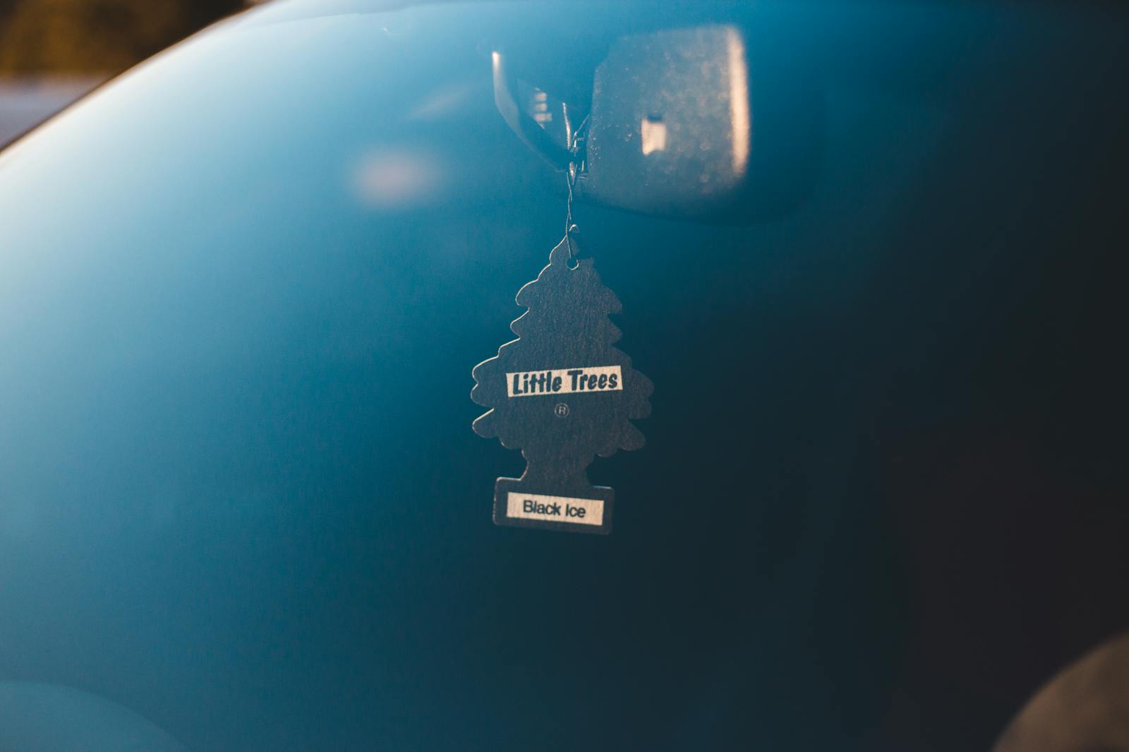 9 Car Air Fresheners That Smell Cheap After A Week