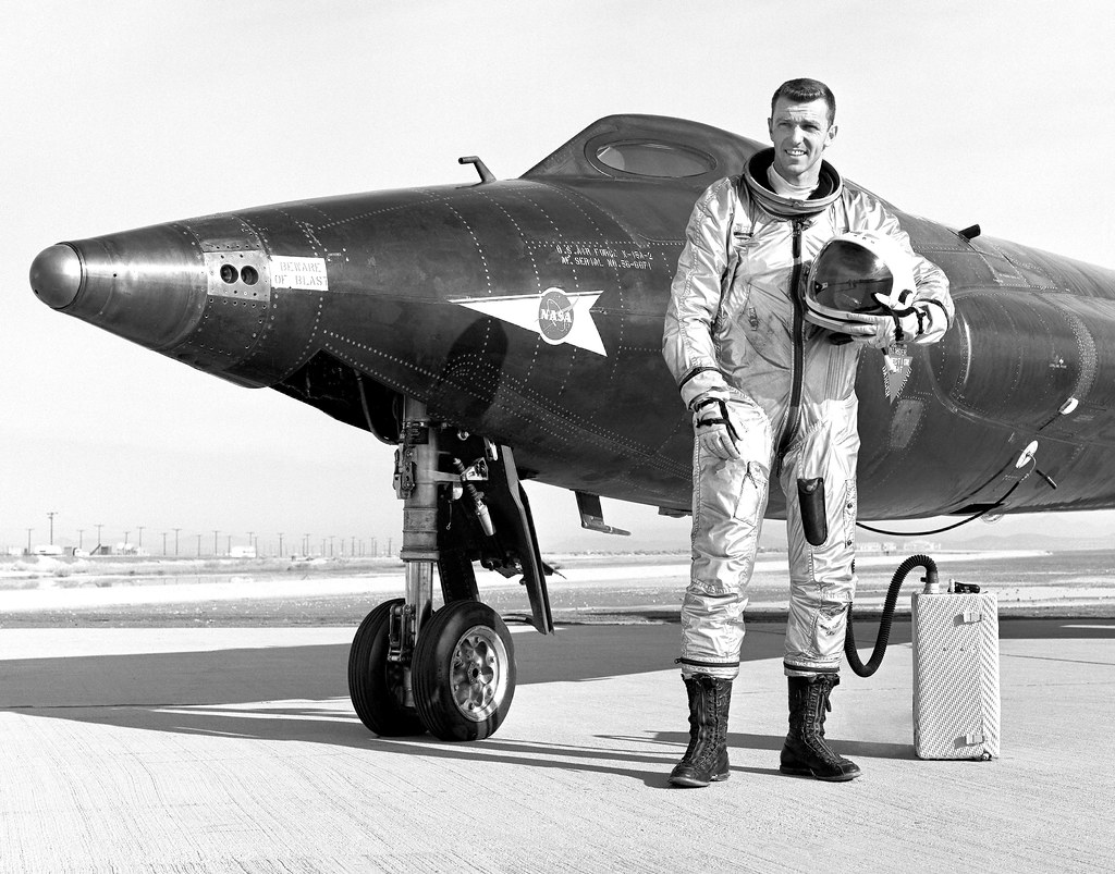 6 Jets Known for Record-Breaking Speeds