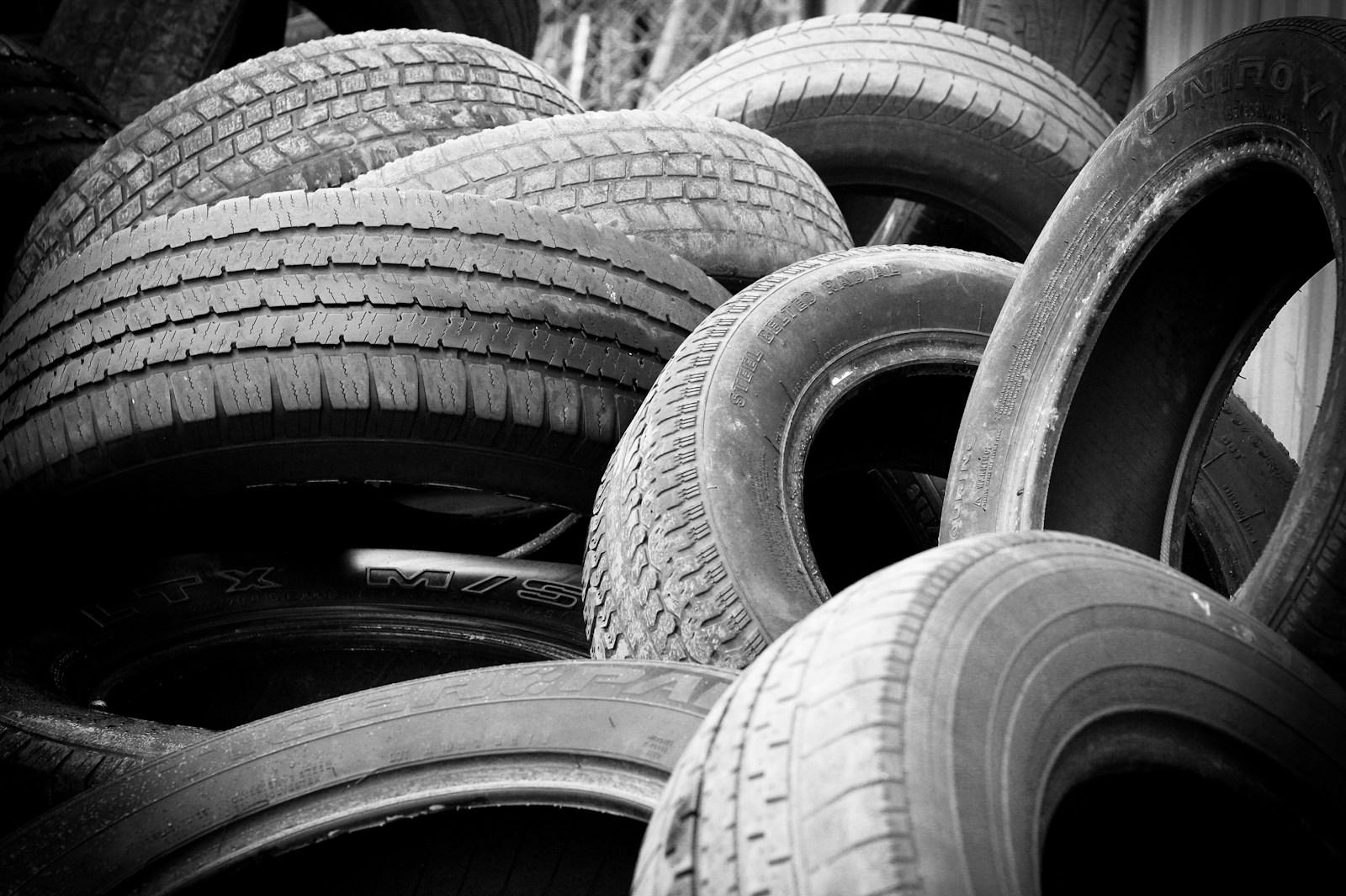 7 Worst Tire Brands on the Market