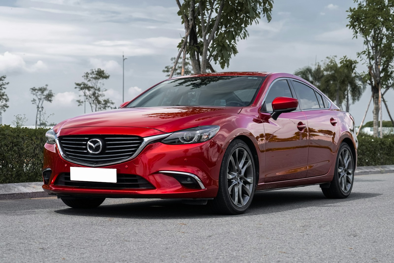 Mazda Recalls 1,007 CX-50 and CX-50 Hybrid SUVs for Faulty Front-Suspension Bolts