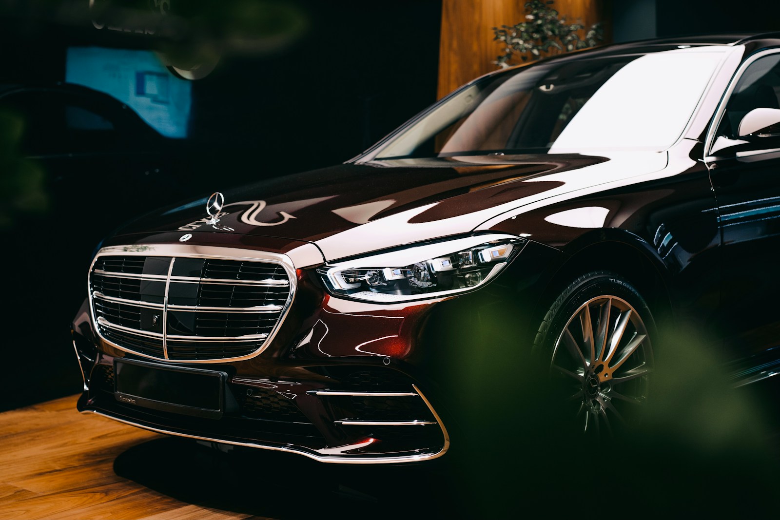 7 Cars That Depreciate Way Too Fast — Which Models Lose Value and Why