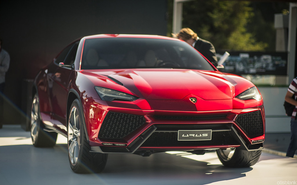 Lamborghini Recalls 10,000+ SUVs Over Software Glitch—What Owners Should Know