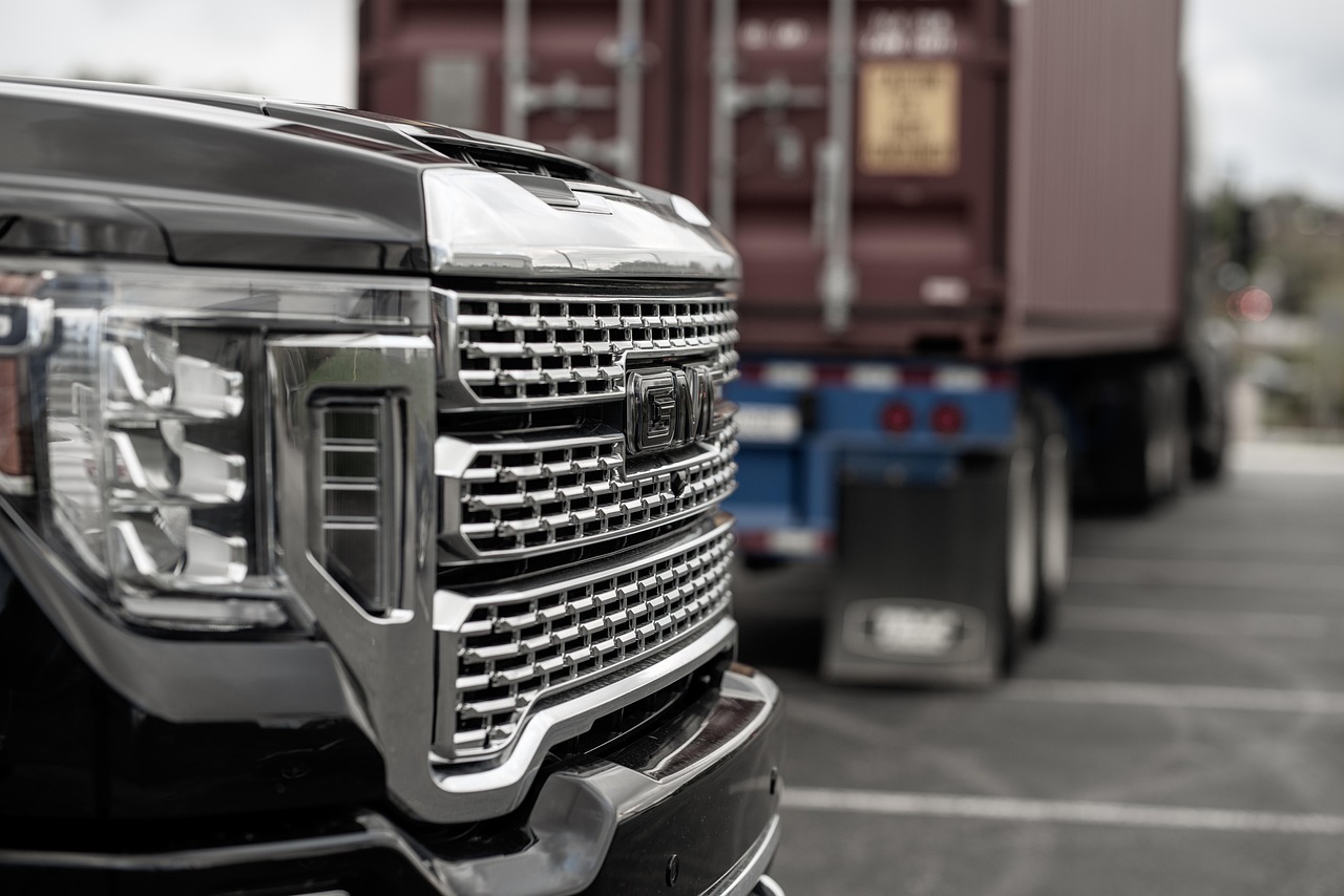 GM Truck Owners Want Thicker Oil Back for the Next Small Block V8