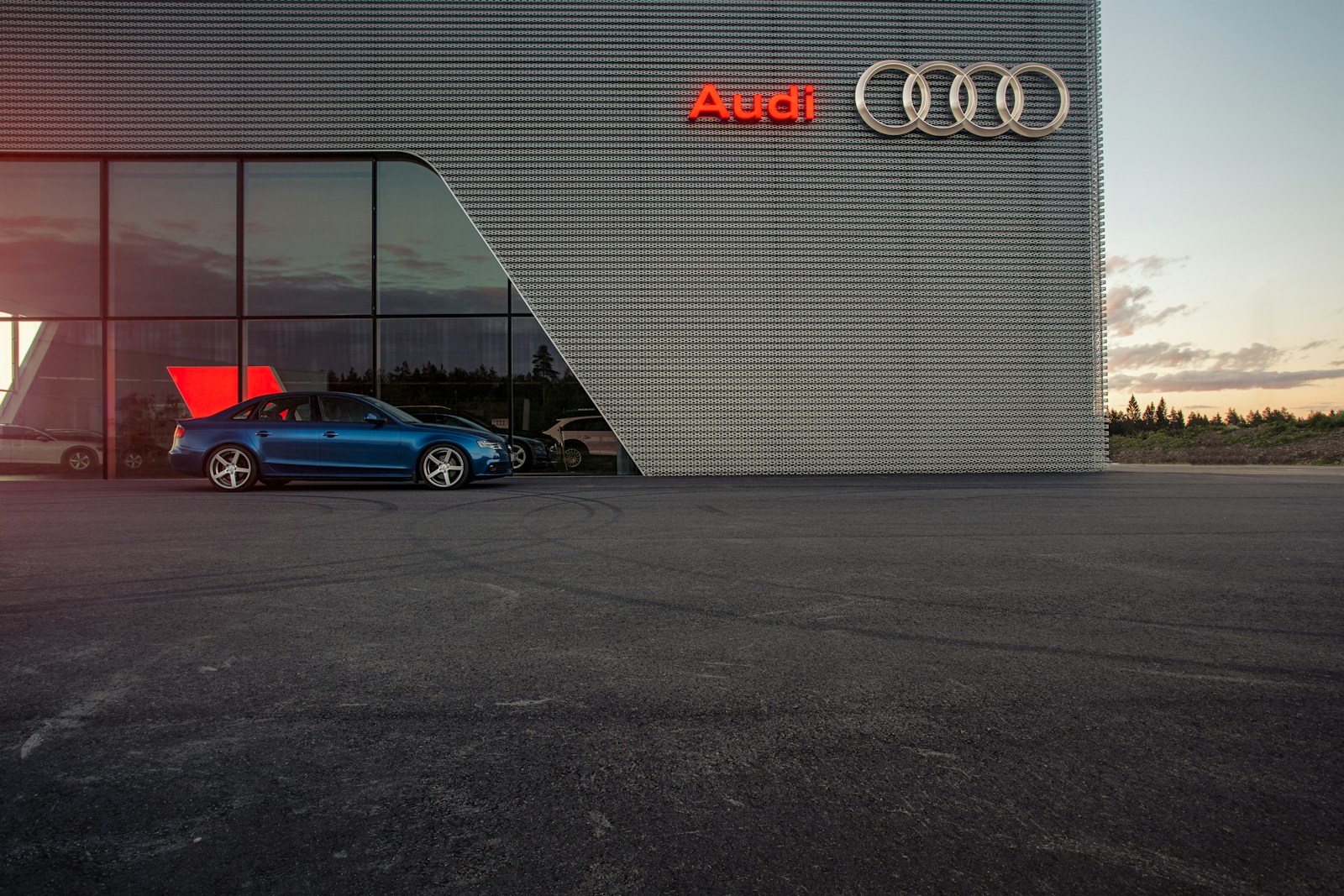 Audi Orders Recall of 350,000 Vehicles