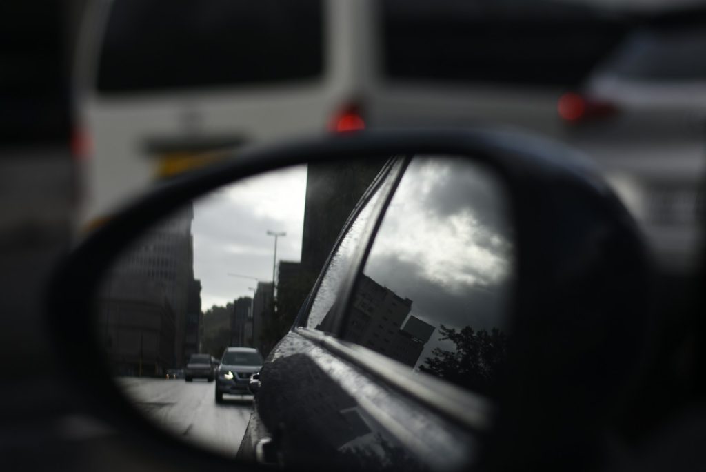 black vehicle sidemirror