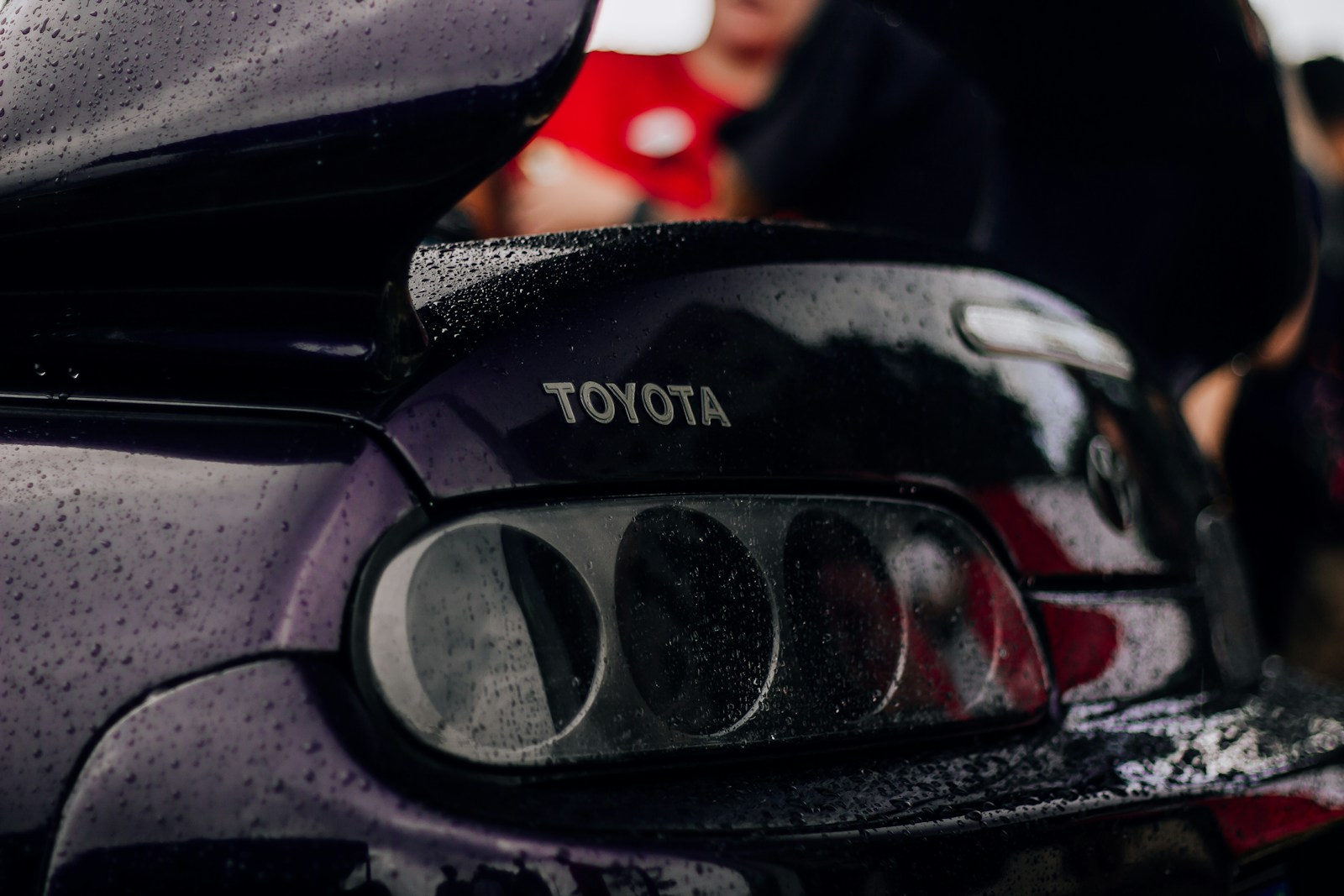 Oops, Toyota Actually Used Reflectors Instead Of Real Lights In Some Cars