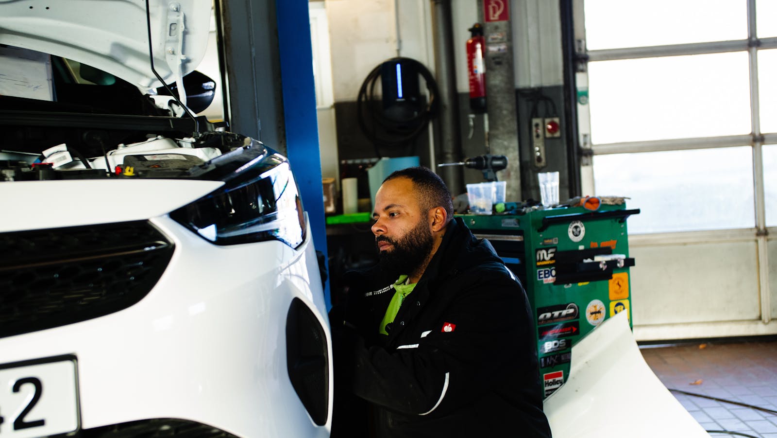 My Insurance Adjuster Valued My Totaled Car Thousands Below Comparable Listings and Said Online Prices Aren’t Real