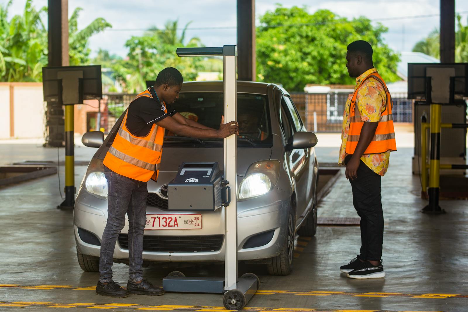 The Inspection Station Failed My Car for a License Plate Bulb and charged a full reinspection fee