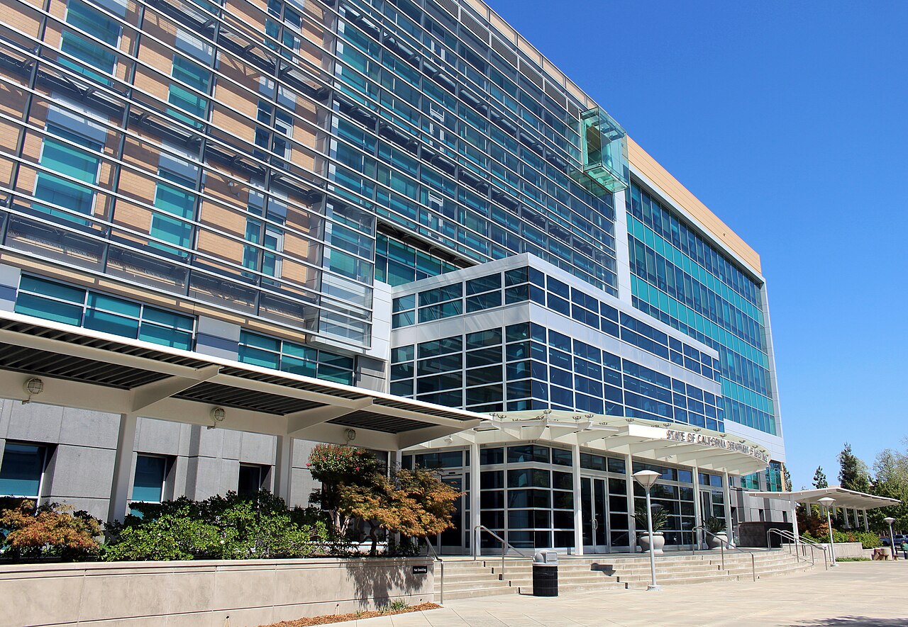 Driver Waits Four Hours at the DMV Only To Leave Without Registration Highlighting Ongoing Service Delays And Frustrations