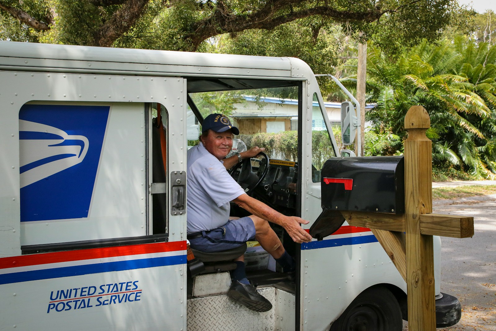 USPS Recalls New Mail Trucks Just Months After Retiring Its 40-Year Fleet