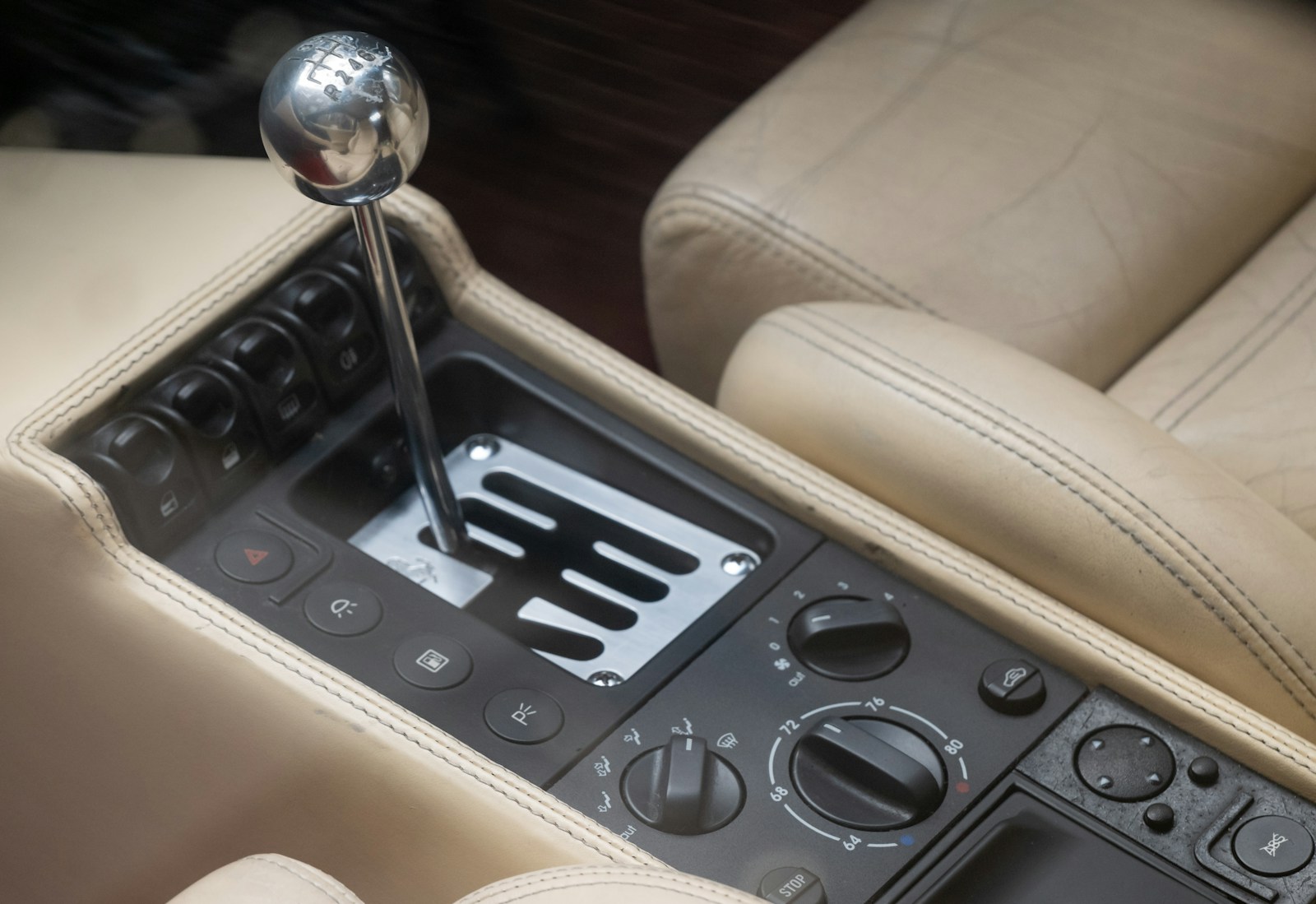 The Manual Transmission Take-Rate That Should Terrify Automakers