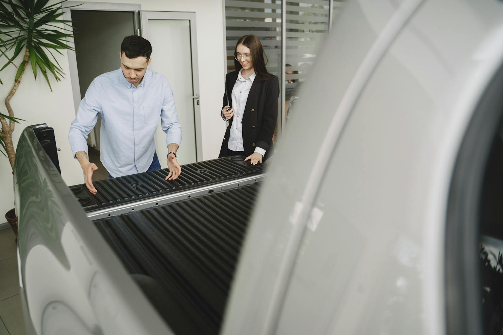 Driver Says Dealer Claimed His Dream Truck Sold Overnight Then Tried To Upsell Him A $9,000 More Expensive Model