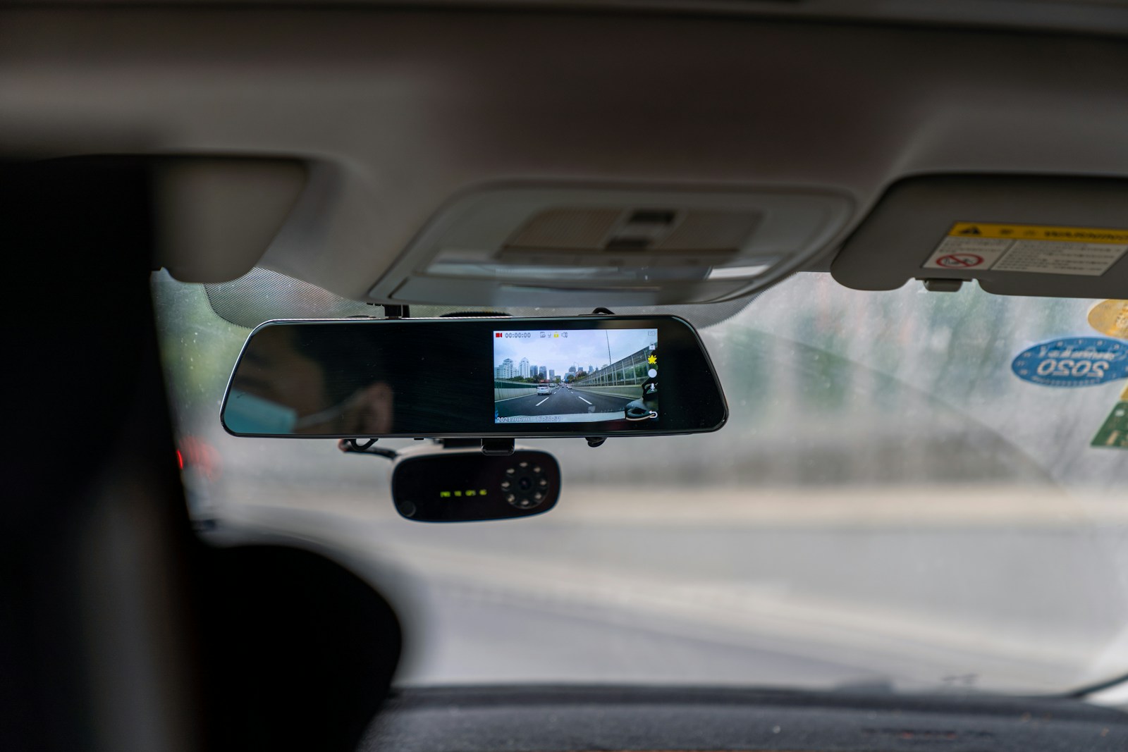 Dashcam Shows Real-Time Driving Test Fails and the Mistakes That Make Learners Flunk
