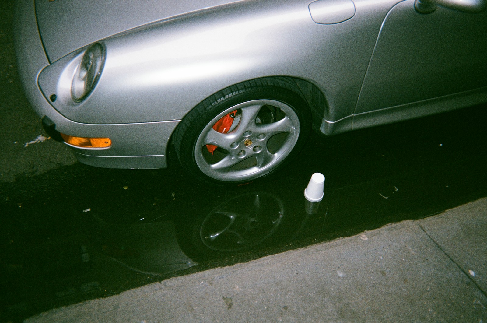 Driver Says His Ford Focus Had a Small Leak, Then a Repair Turned Into an Oil-Spraying Disaster and Now He’s Demanding Answers