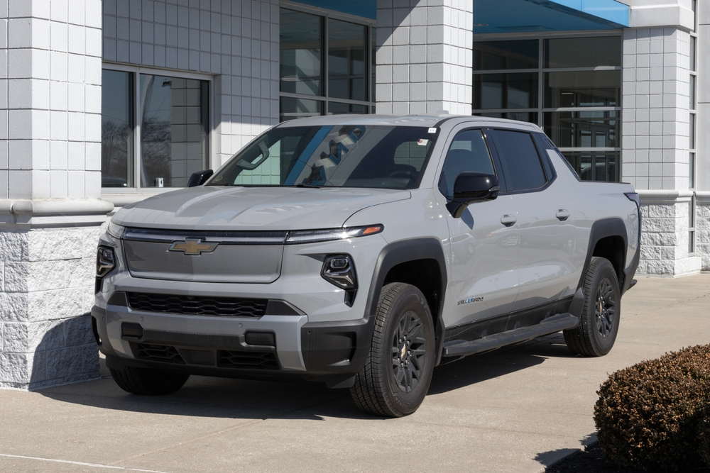 Chevy’s Silverado EV Work Truck Is Now Available Nationwide — and Fleet Buyers Are Paying Attention