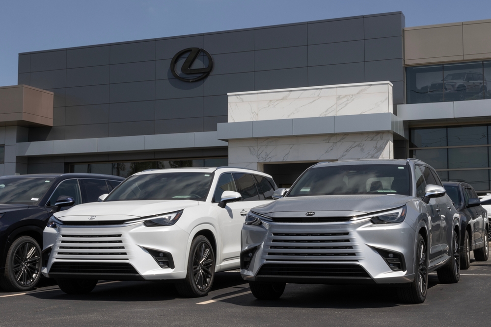 The 2026 Lexus TX 350 Premium AWD Surprised Me — and It’s Raising Questions About Its Rivals