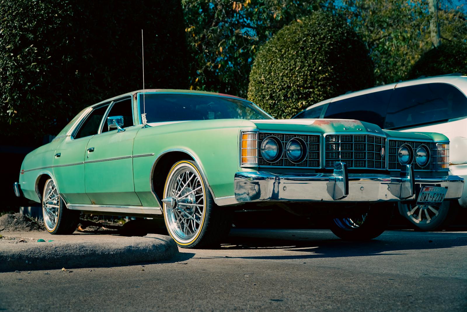 Man Says His Neighbor’s Kid Backed Into His Classic Car, and the Family Tried to Settle It With Cookies and a Halfhearted Sorry