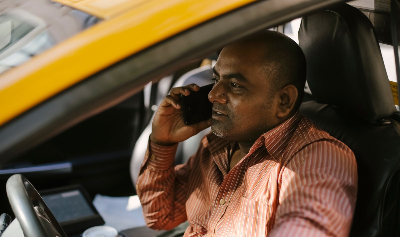 Uber Driver Says A Passenger Left Behind More Than A Phone, And What He Found In The Back Seat Had Him Calling Police Instead Of Support