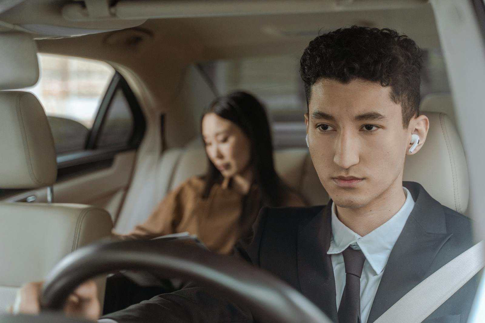 Uber Driver Says A Drunk Passenger Threw Up, Refused The Cleanup Fee, And Then Tried To Report Him First To Save Herself