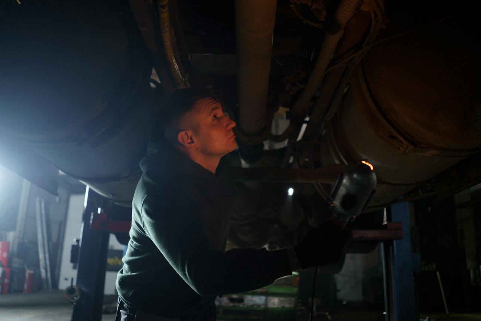 Mechanic Says The Customer Was Lucky To Be Alive After Finding Tires So Bald They Were “Almost Racing Slicks”