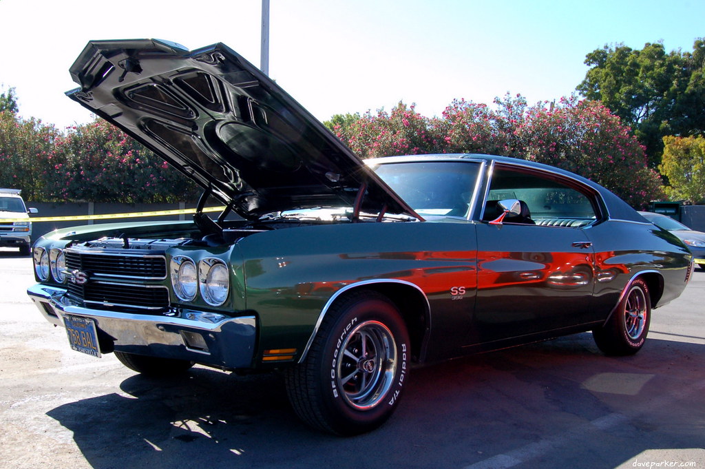 Sister Borrowed Her Brother’s Restored ’70 Chevelle for One Photo Shoot and Returned It With a New Scratch, an Empty Tank, and a Coffee Stain on the Original Houndstooth Seats