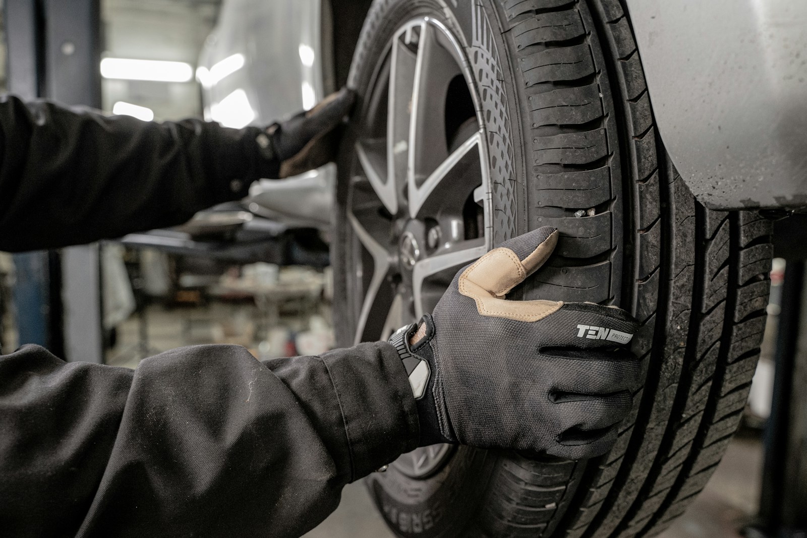 Husband Says New Tires Are “Too Expensive,” Then Blames His Wife’s Driving When She Hydroplanes In The Rain