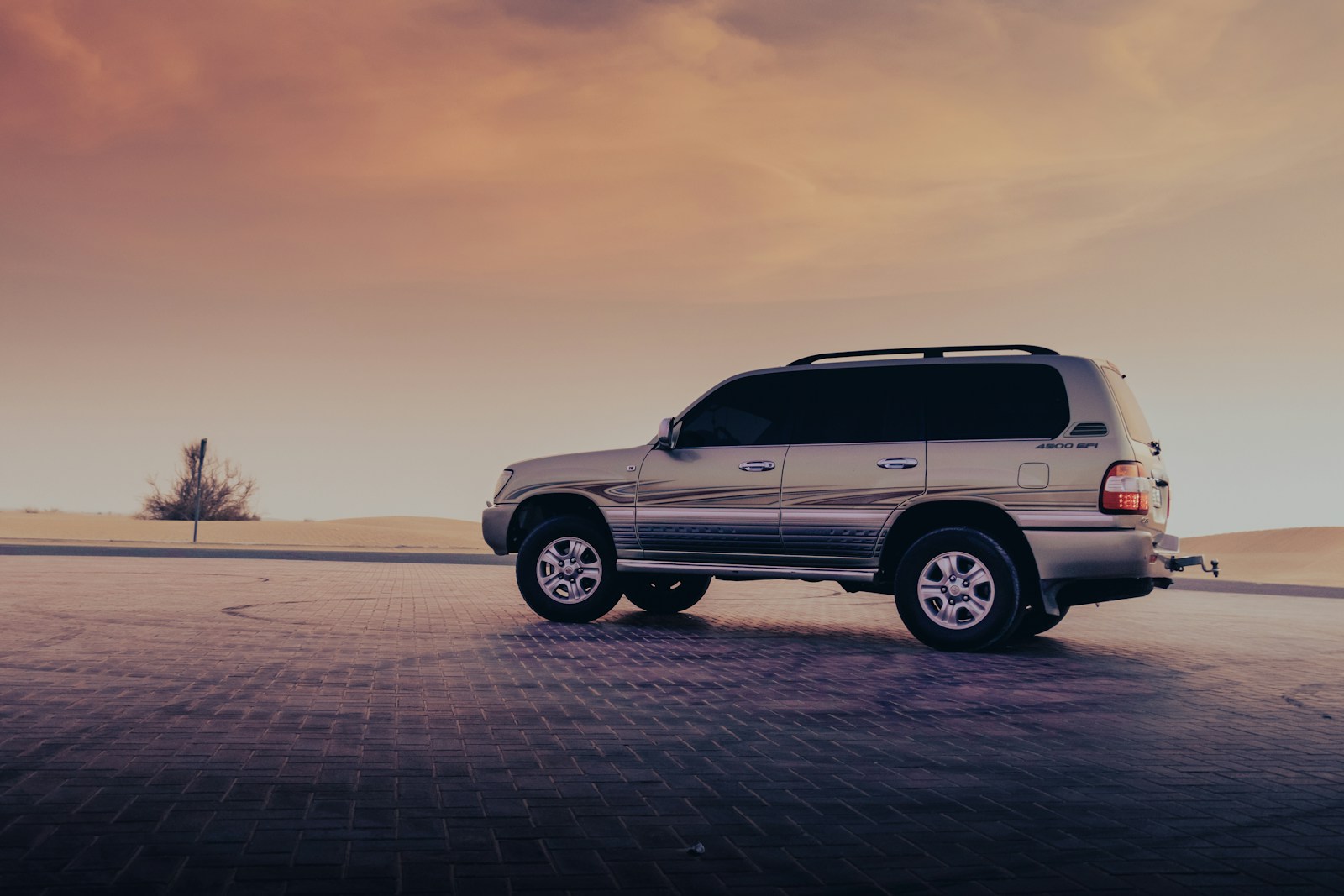 Husband Surprised His Wife With a “Reliable” Used SUV From a Buy-Here-Pay-Here Lot — The Engine Seized in the Driveway Before She’d Made the First Payment