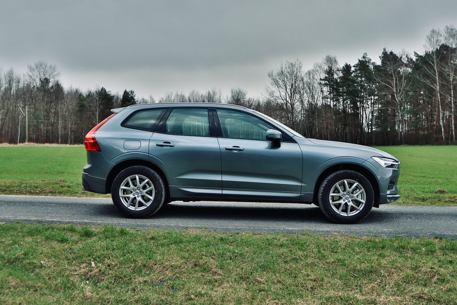 Mom Caught Her 16-Year-Old Son Selling His Sister’s Volvo on Facebook Marketplace While She Was at Volleyball Practice — He’d Already Accepted a $200 Deposit