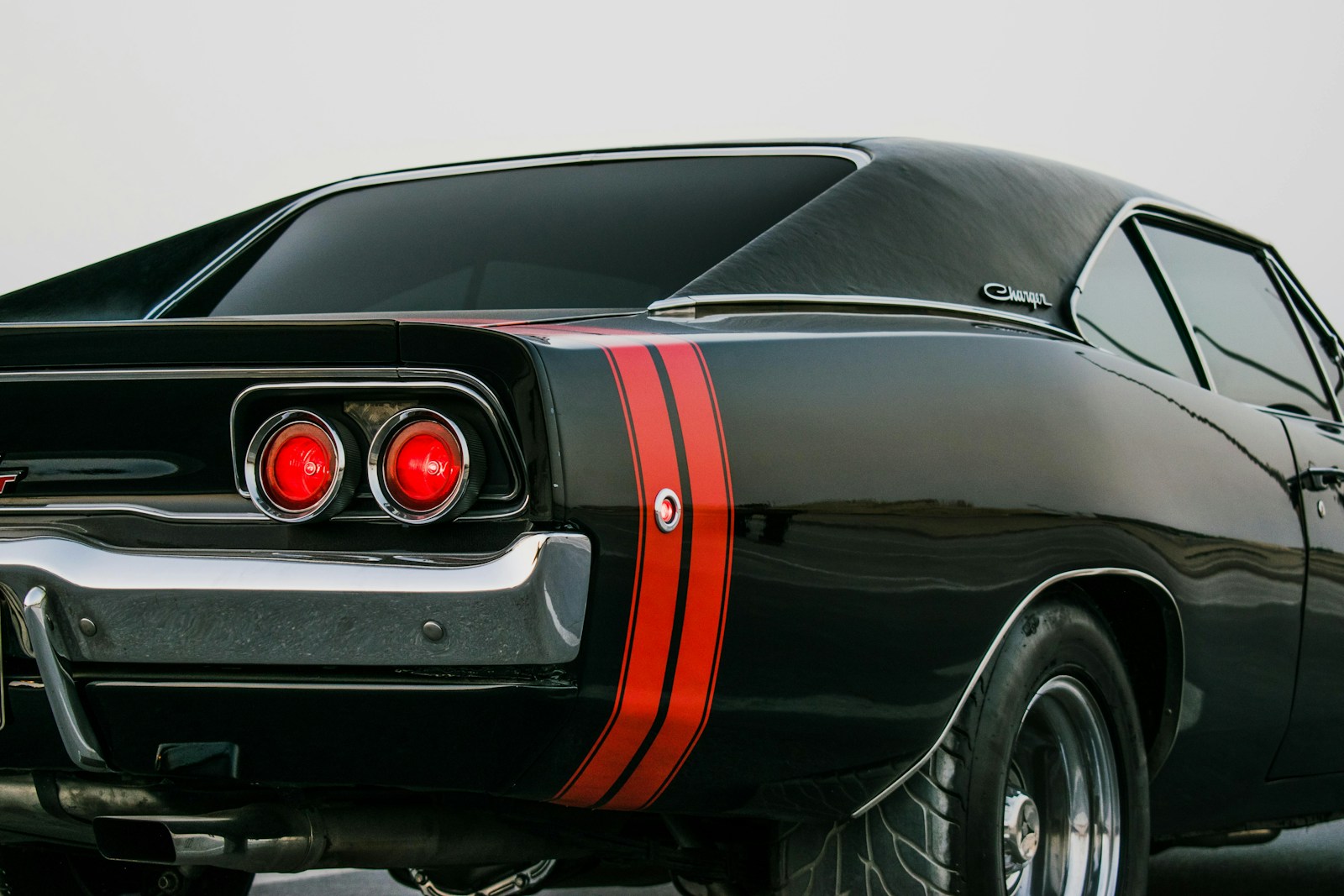 Buyer Says The Seller Swore The Muscle Car Was All Original, But One Mechanic Lifted The Hood And Started Laughing