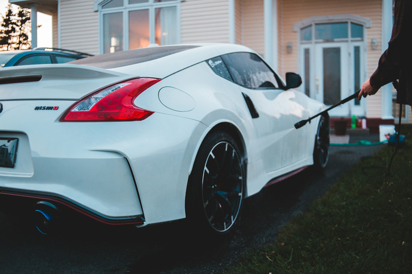 Man Says His Neighbor Keeps Parking Halfway Into His Driveway, Then Acts Offended When The Tow Truck Finally Shows Up