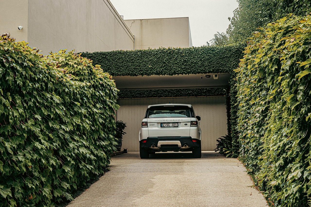 Woman Buys Herself A New SUV, Then Her Husband Says It Makes Him Look Bad Because His Truck Is Older