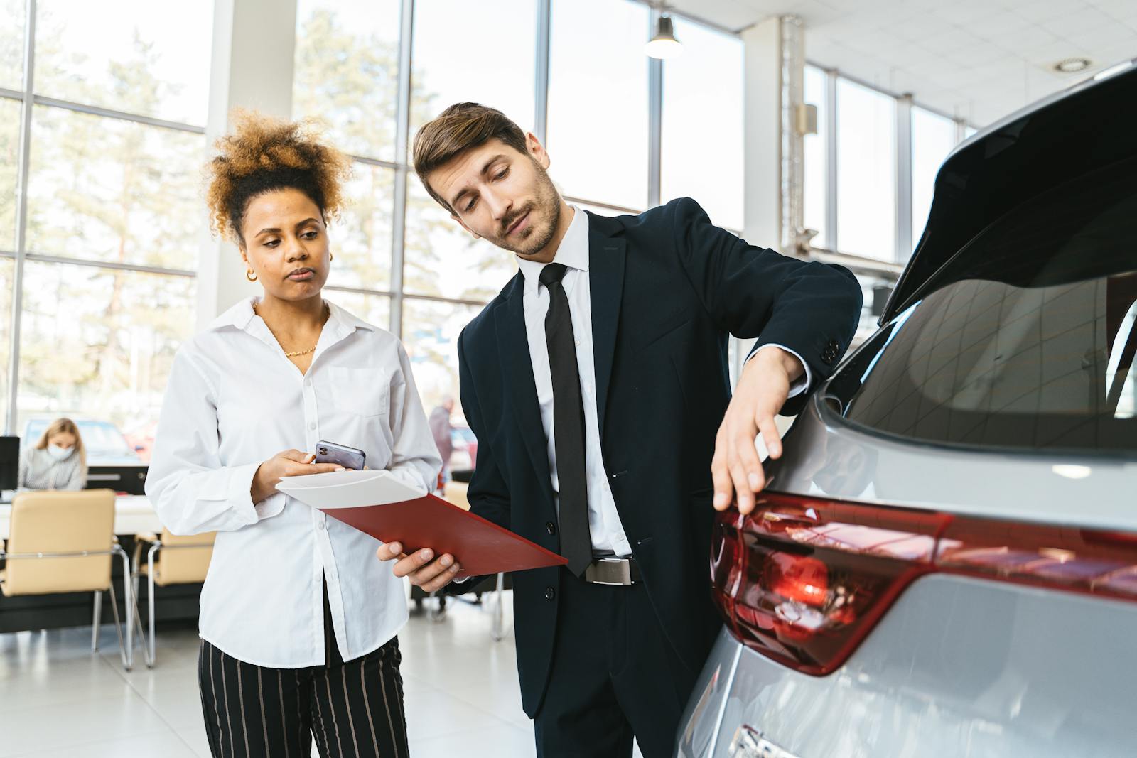 Woman Says The Dealership Rushed Her Through Signing, Then She Finds A $699 “Nitrogen Tire Package” And $1,200 In Add-Ons She Never Wanted