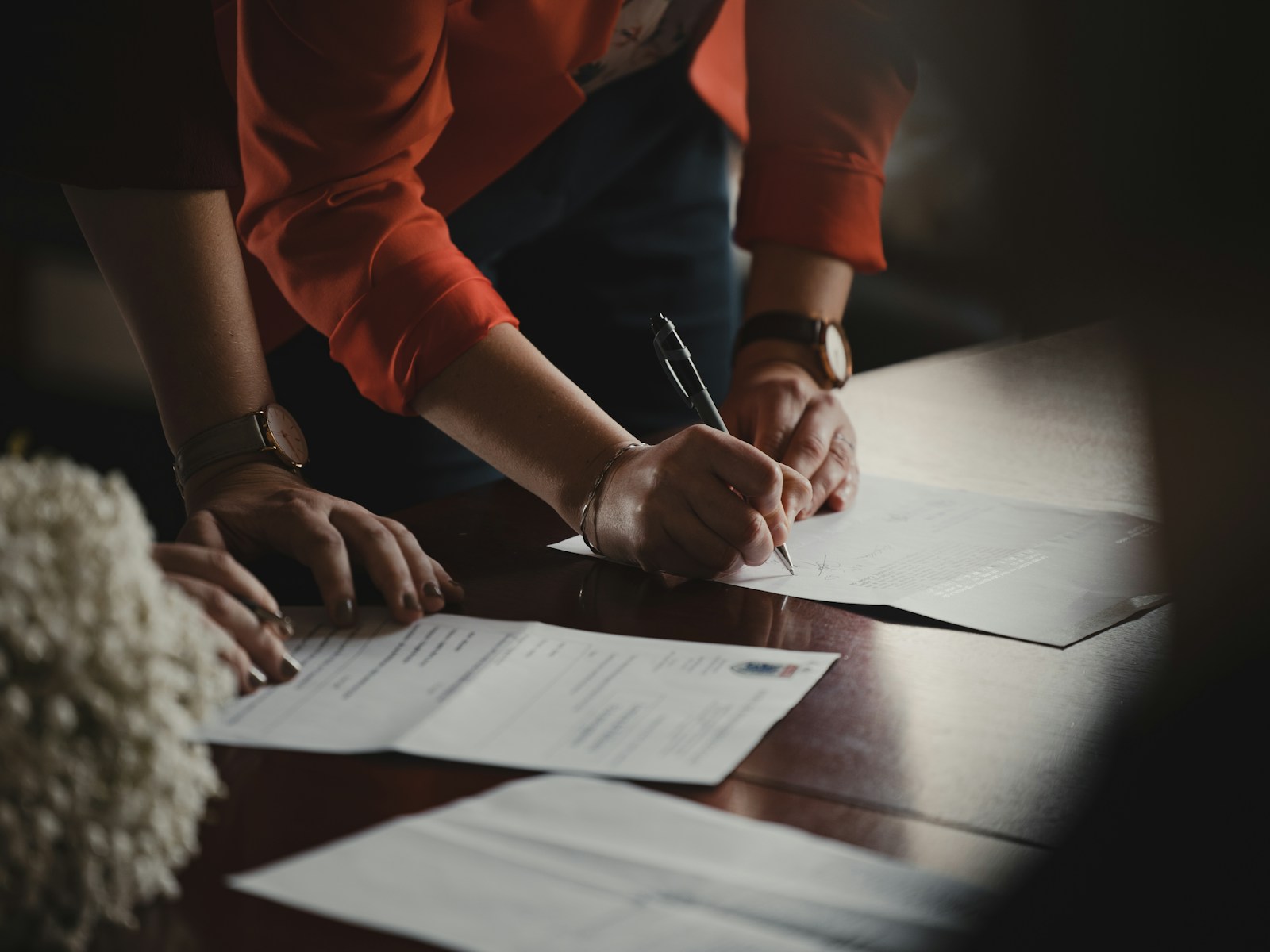 Seller Vanishes After Signing The Wrong Name On The Title, Leaving Buyer With A Car He Paid For But Can’t Legally Register