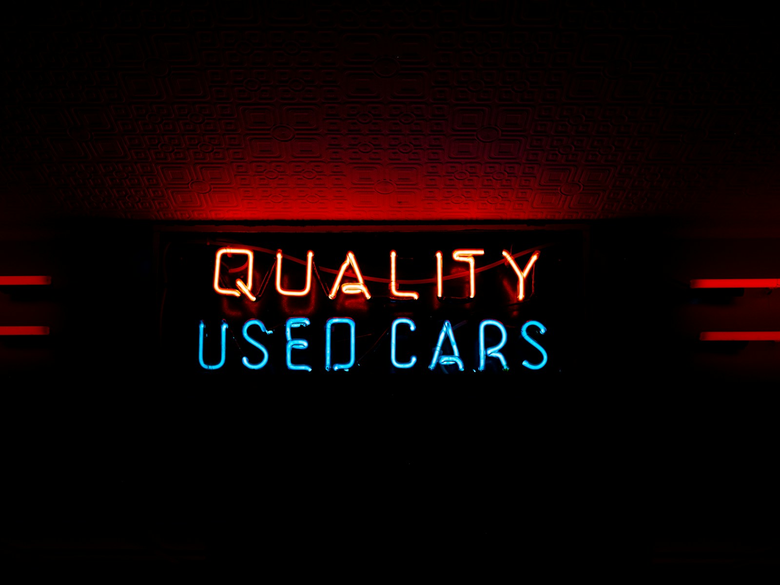 Used Car Dealer Promises “No Accidents,” Then The Buyer Finds Three Different Paint Colors Hidden Under The Weather Stripping