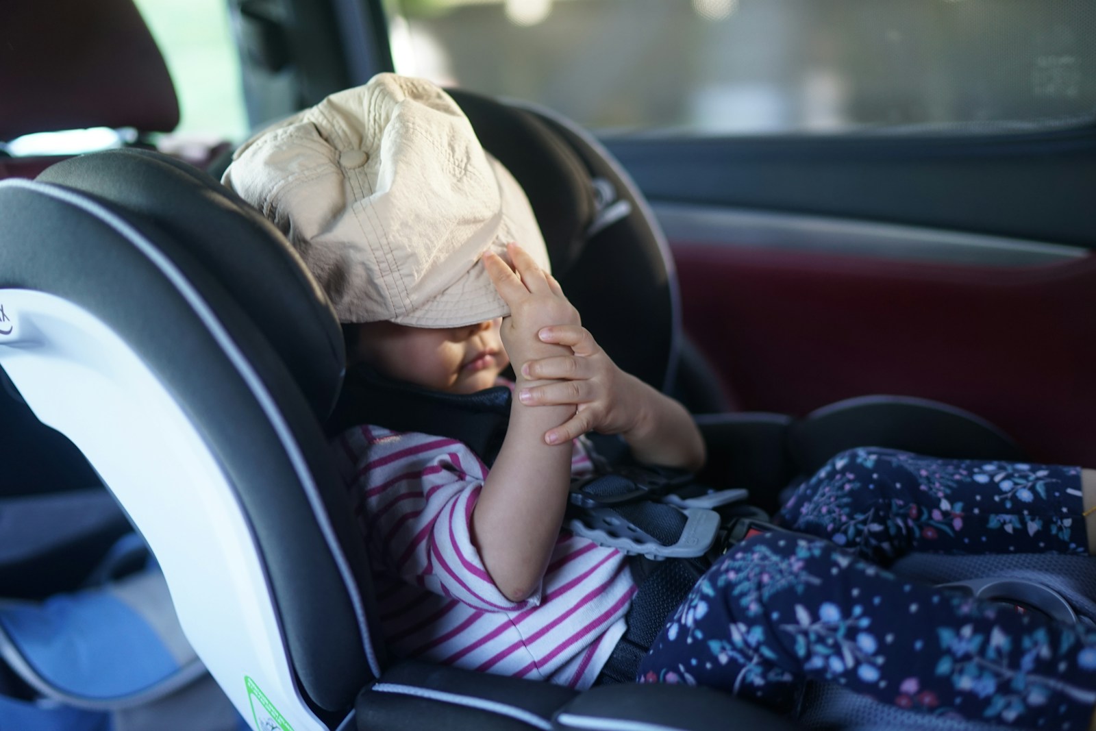 Woman Finds A Second Car Seat In Her Husband’s Truck, Then Learns He’s Been Driving Another Woman’s Child Around For Months
