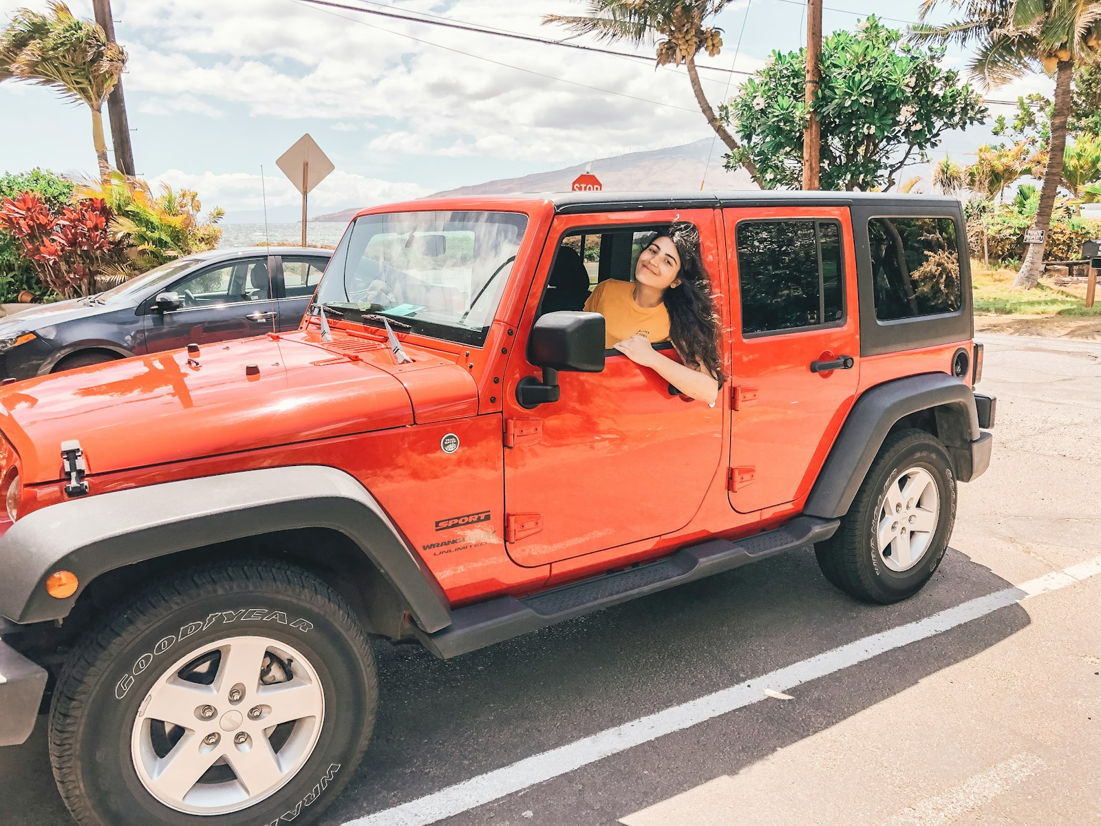 Woman Buys Her Dream Jeep, Then Her Husband Immediately Starts Calling It “Ours” And Taking It To Work Without Asking