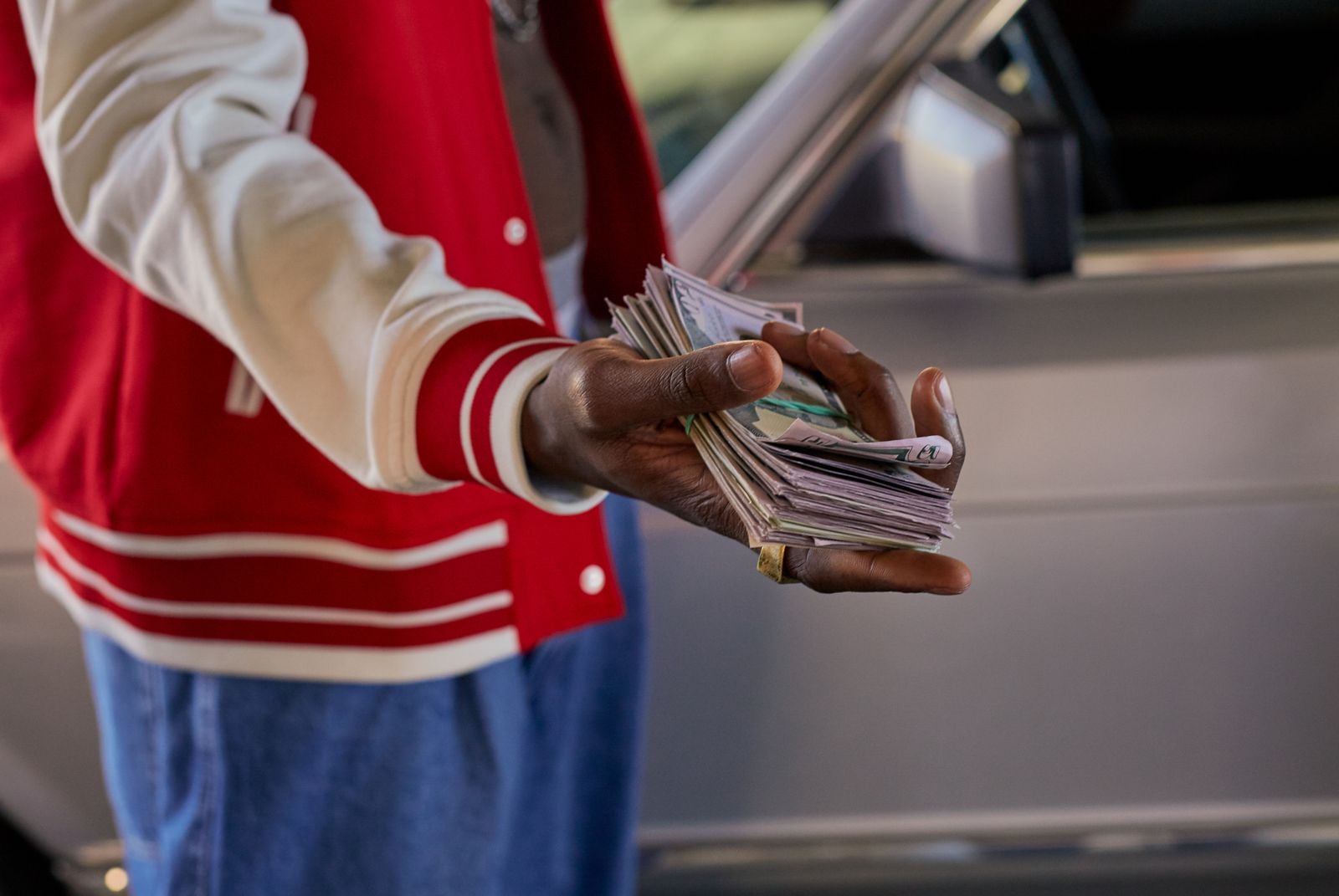 A Buyer Paid Cash For My Car, Then Claimed The Paperwork Was Fake After His Wife Got Angry About The Purchase